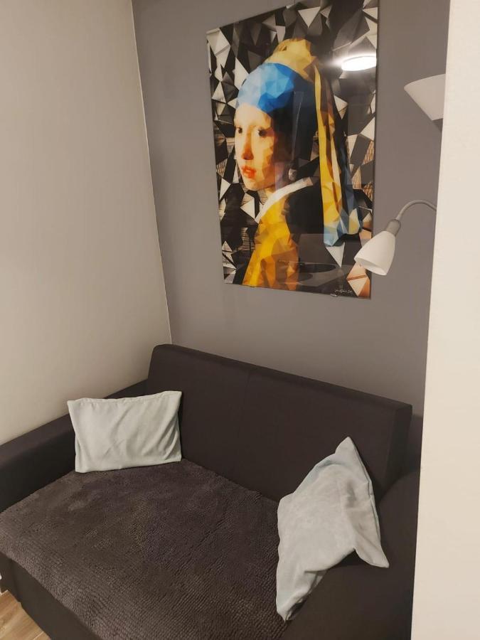 Apartments Sara Слатине Екстериор снимка
